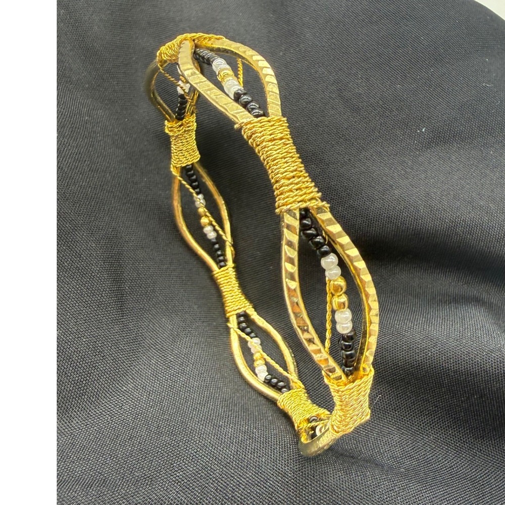 Artisan Gold Tone Wire Wrapped Beaded Bangle Bracelet Black‎ White Gold Beads